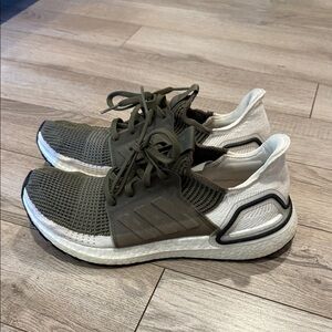 Adidas Men's Green and White Athletic Shoes ULTRABOOST